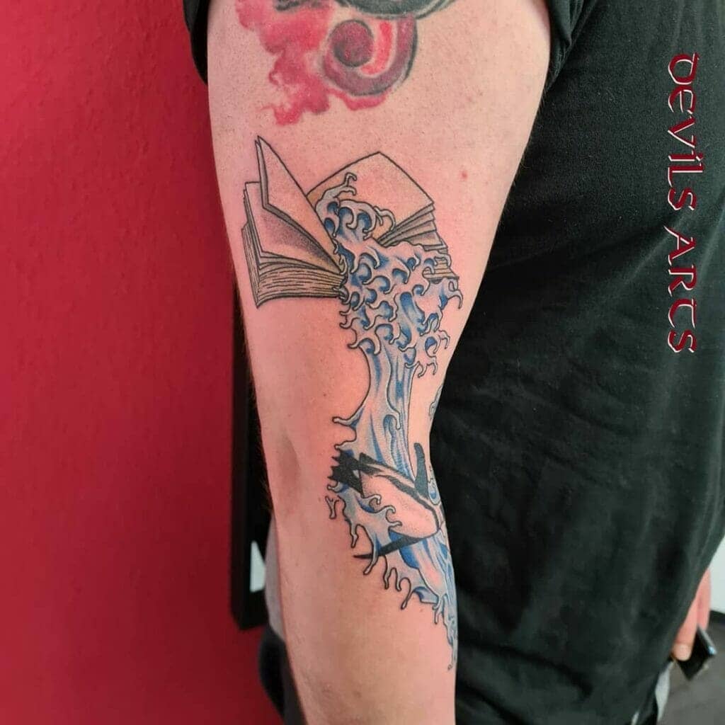 artistic Japanese Water Tattoo