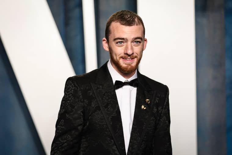 Angus Cloud is attends attend the 2022 Vanity Fair Oscar Party March 27 , 2022 in Beverly Hills , Calif.