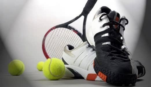 How To select Best Tennis Shoes for wide Feet