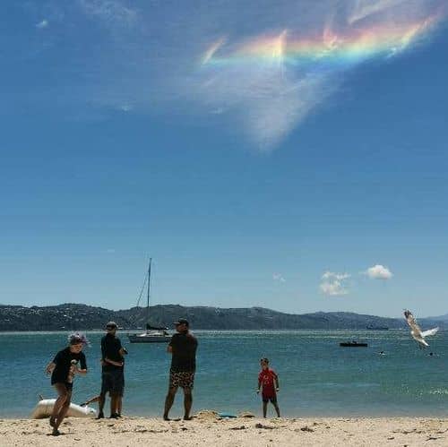 Circumhorizontal arc: Incredibly rare cloud-formation painted in the sky above Wellington