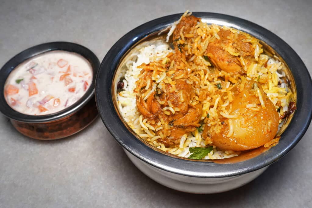 pinkis biryani, chicken biryani, local food 24