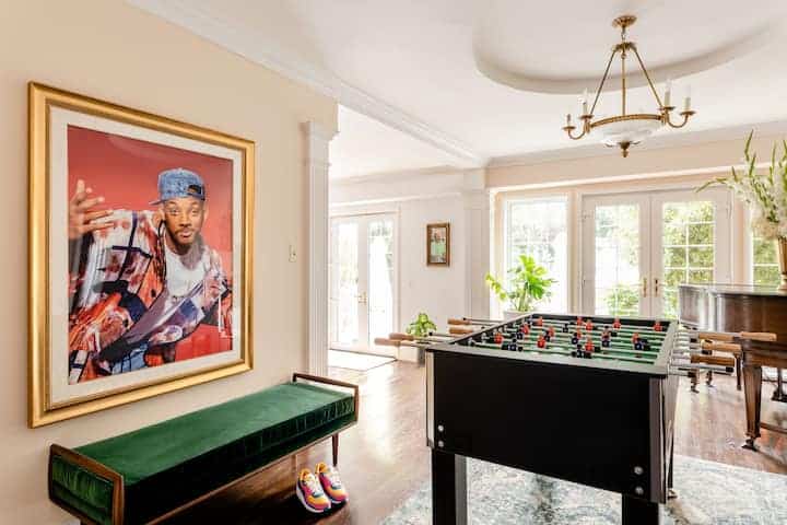 inside the house from fresh prince of bel air. 